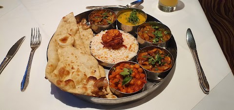 Merlins Tandoori Restaurant