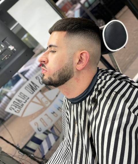 Fades and blades (Romford)