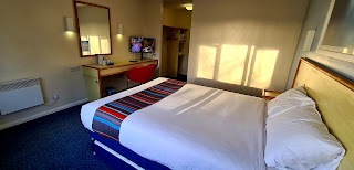 Travelodge Llanelli Cross Hands