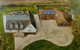 Willow Bank Barn