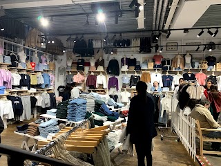 Brandy Melville - Carnaby Street