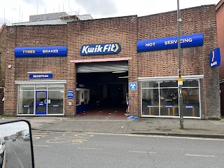 Kwik Fit - London - Wimbledon