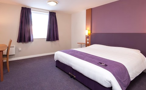 Premier Inn Llanelli Central West hotel