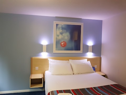 Travelodge Birmingham Sutton Coldfield