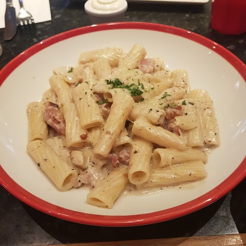 Frankie & Benny's