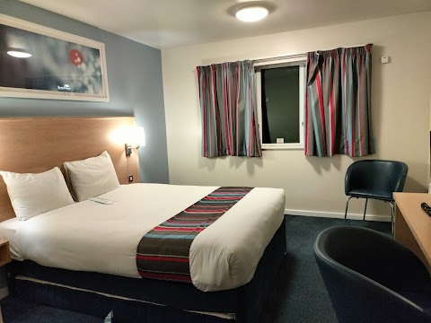 Travelodge Alton Four Marks