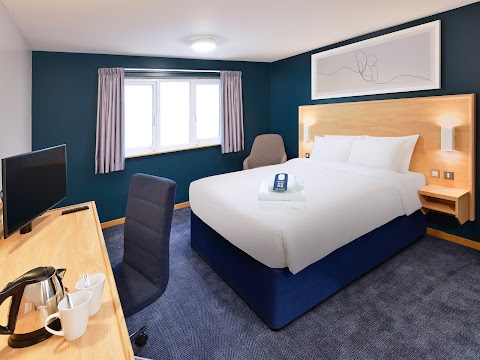 Travelodge Swansea Central