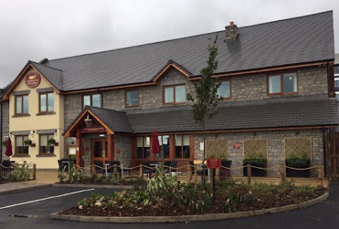 Dyce Farm - Dining & Carvery