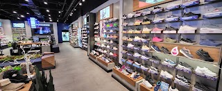 SKECHERS Retail