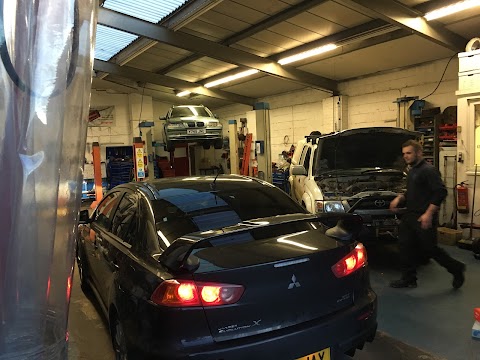 Daventry Auto Services Ltd