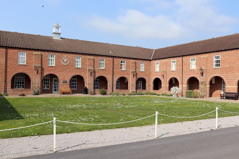 Queen Margaret's School For Girls