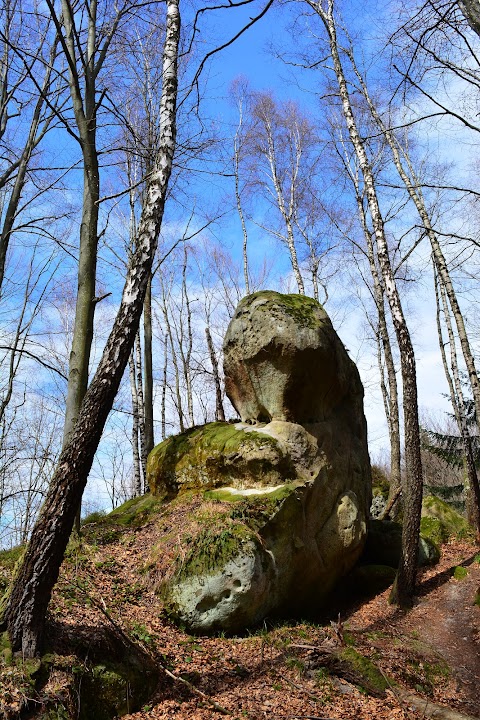 Урочище "Красний Камінь"