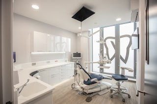 The Cosmetic Dental Gallery