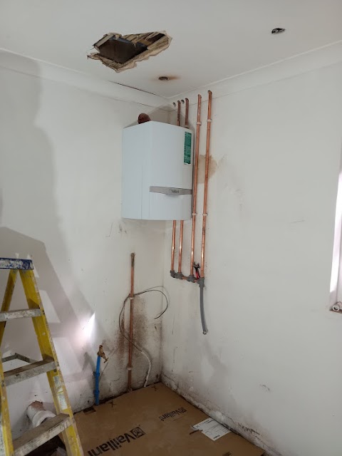 FixCrews Plumbing & Heating Boiler Install, Repair, service Gas Engineer, Megaflo Vaillant Hounslow local branch