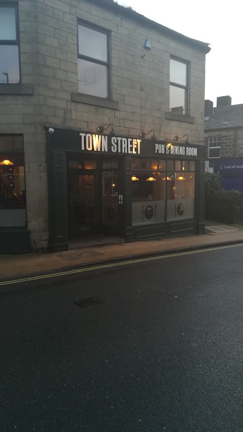 Town Street Tavern