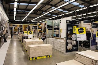 Topps Tiles Birkenhead