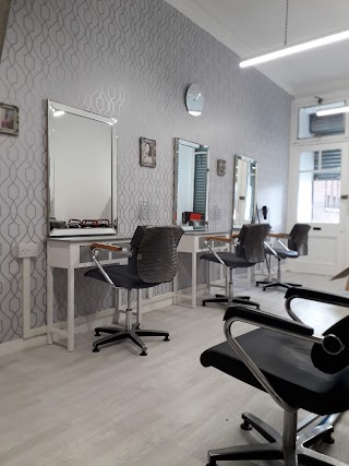 Halo hair studio