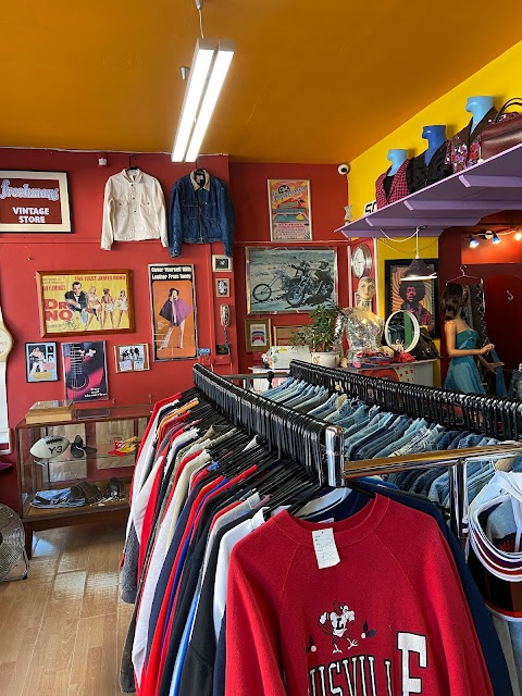 Freshmans Vintage Store