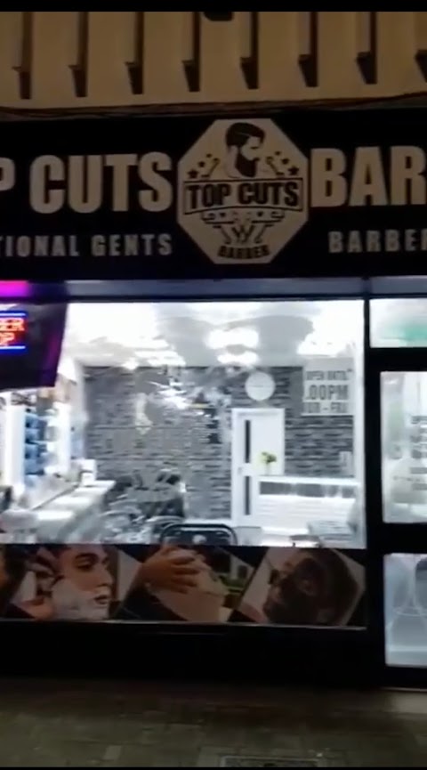 Top cuts barber