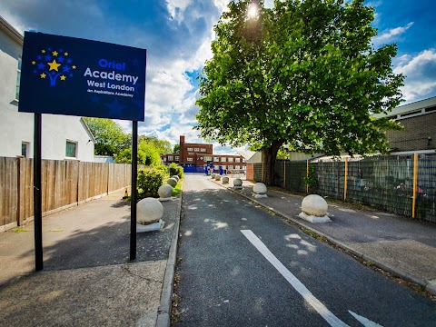 Oriel Academy West London