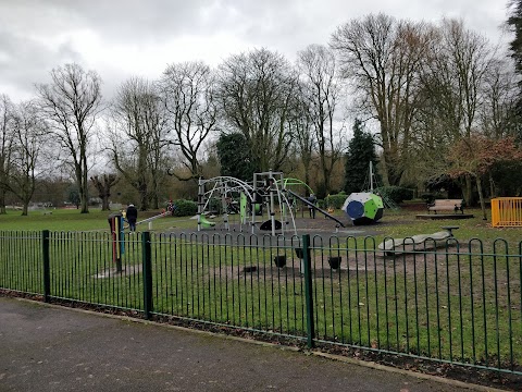 Play Close Park