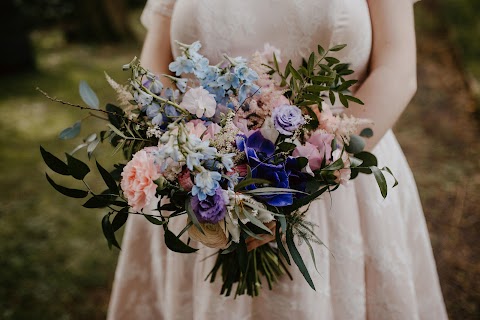 The Bell Jar Flowers | Wedding + Event Florist