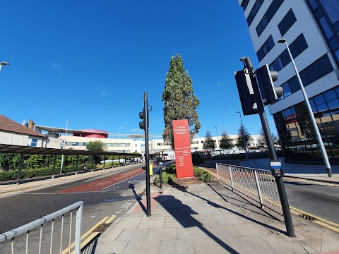 Central Middlesex Hospital