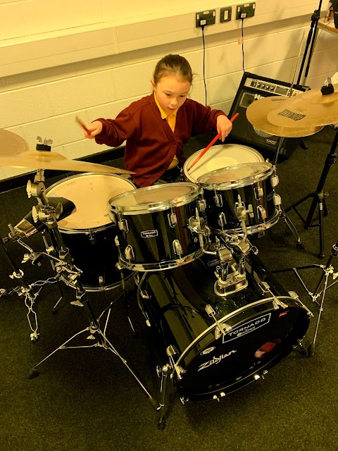 Ian West School Of Drums