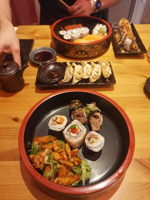 Yamazaki Sushi Bar