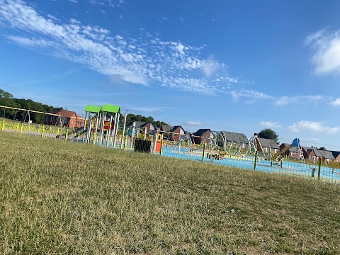 Meadway Park Childrens Play Area