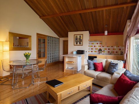 Surlingham Lodge Holiday Cottages