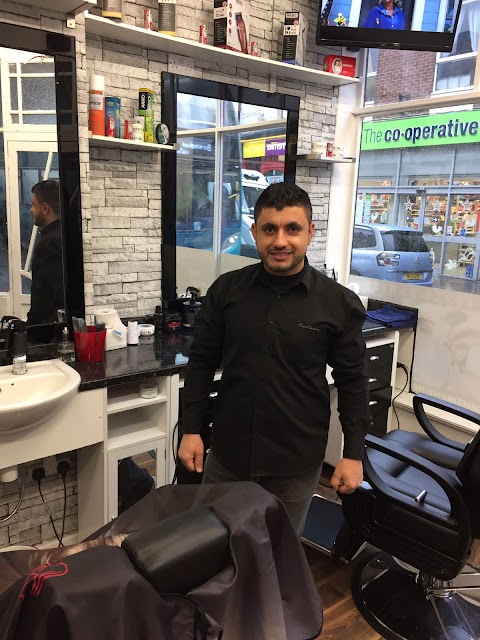 Turkish BARBER IN Tamworth