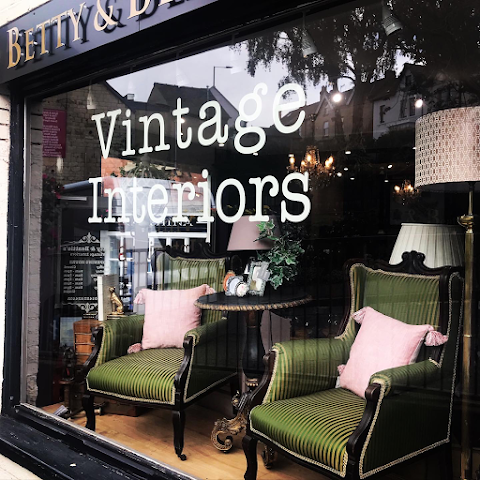 Betty & Beattie's Vintage Interiors