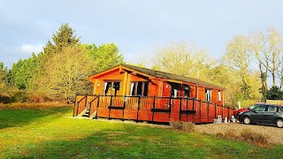 Alderwood Lodges