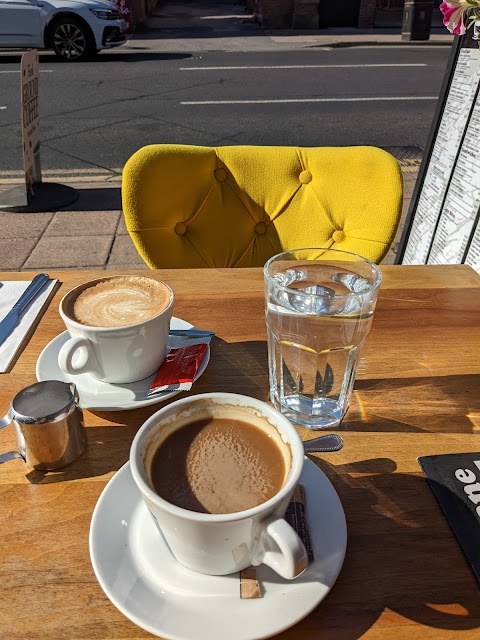 Cafe on Water Lane