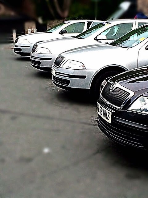 Bradford Carz Taxis & Minibuses