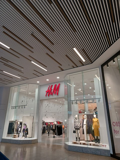 H&M