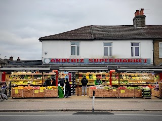 Akdeniz Supermarket