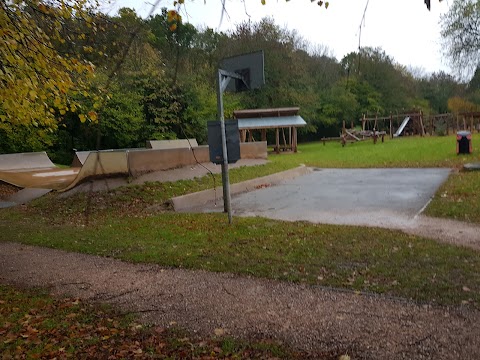 Buckfastleigh Open Air Pool & Skatepark