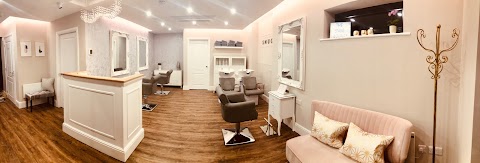 The Snug Hair & Beauty Lounge