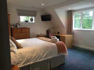 WARSASH ACCOMMODATION