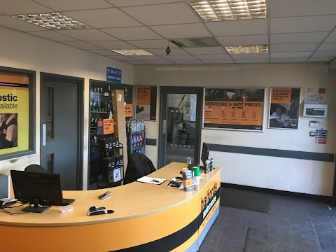 Halfords Autocentre Barnsley