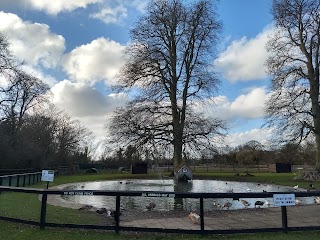 Newbridge Park Childrens Playground