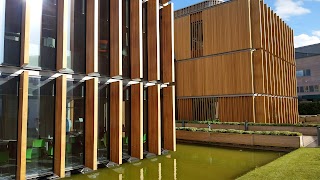 Institute In The Park Alder Hey Hospital