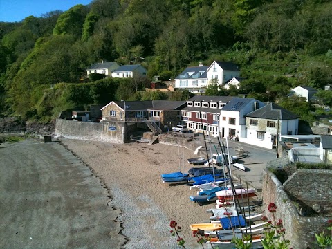 Thomas James Letting Agents Looe