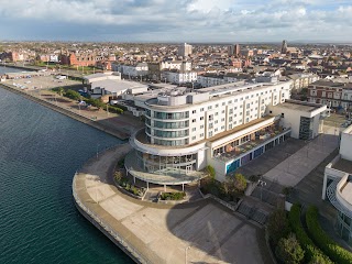 Waterfront Southport Hotel