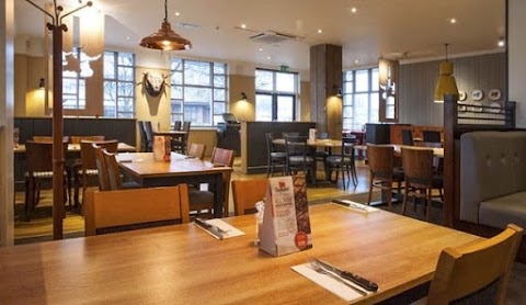 Premier Inn Portsmouth Havant hotel