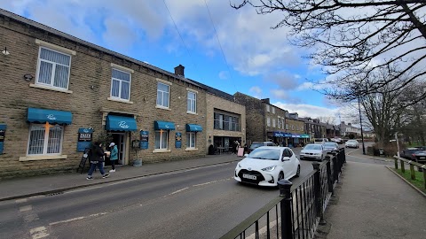 Hollingworth Lake Water Activity Centre