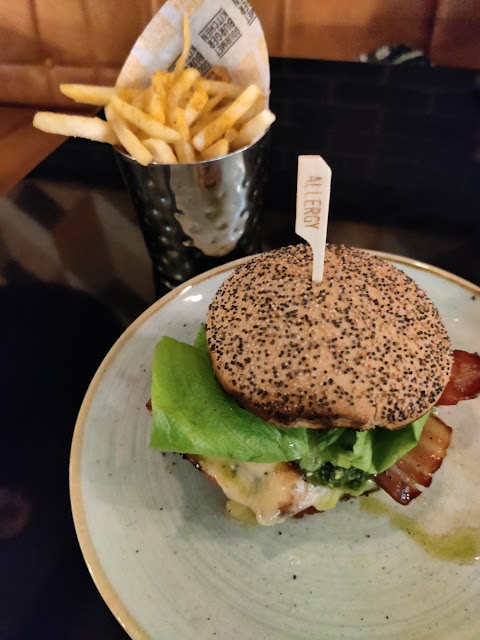 Gourmet Burger Kitchen (GBK)