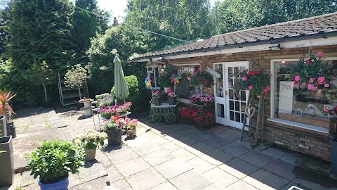 Flowerhouse, Kings Langley